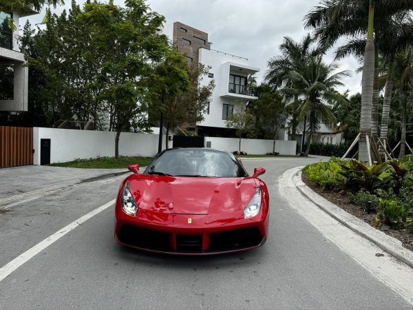 2018 Ferrari 488 spider - Imagen 12