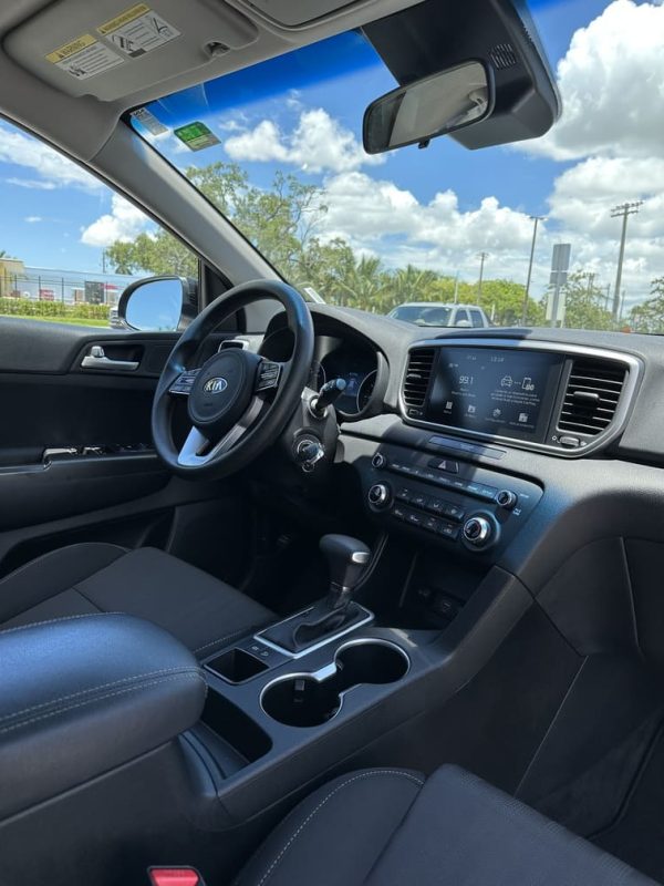 Kia Sportage 2022 Suv - Imagen 2