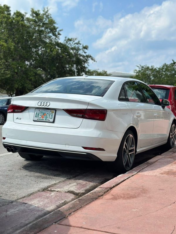 AUDI A3 - Imagen 2